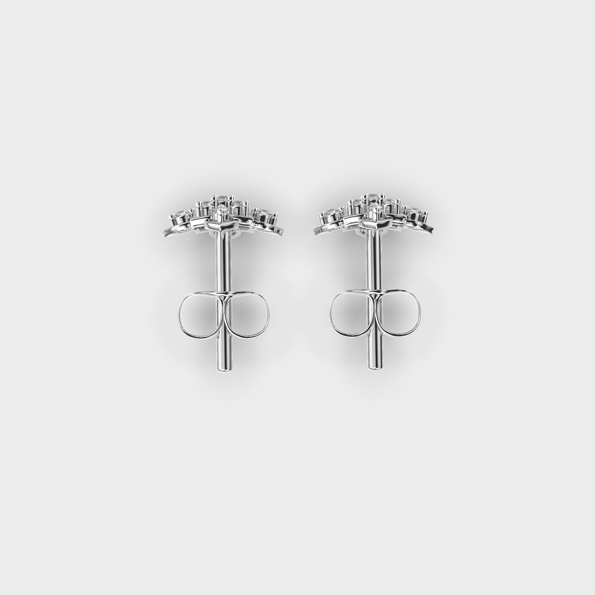 Royal Filigree Diamond Studs