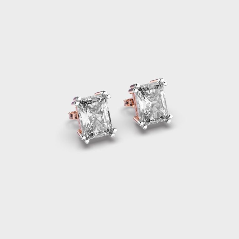 Minimal Spark Diamond Studs