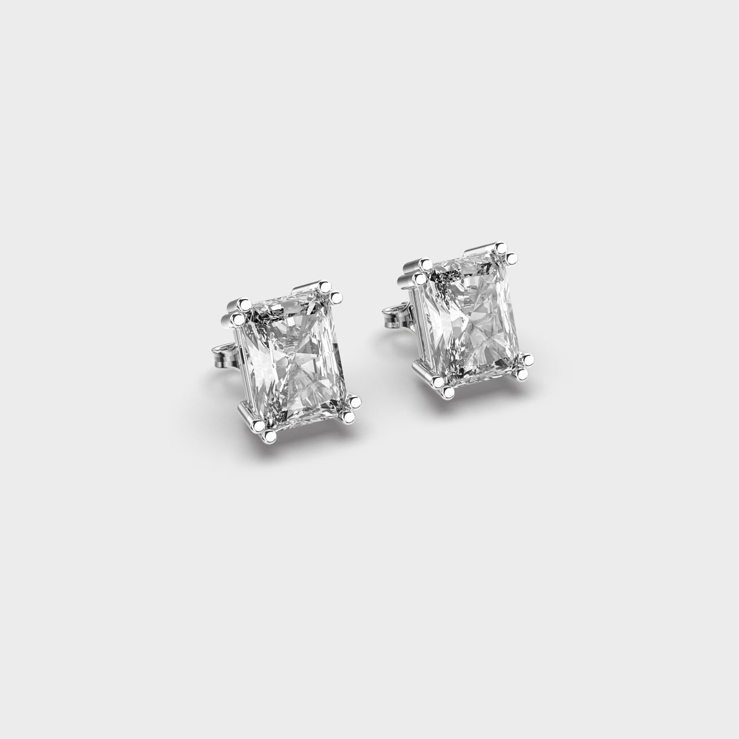 Minimal Spark Diamond Studs