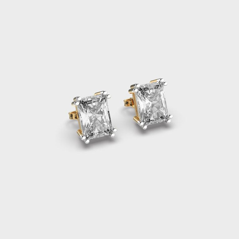Minimal Spark Diamond Studs